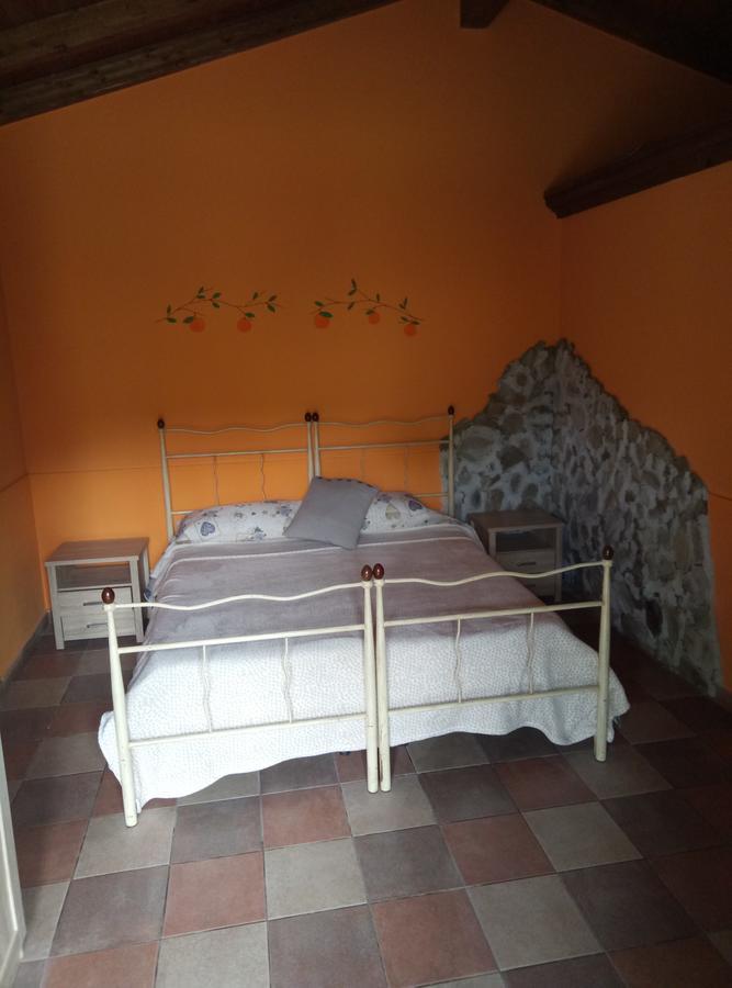 Agriturismo Valle Alcantara Villa Motta Camastra Exterior foto